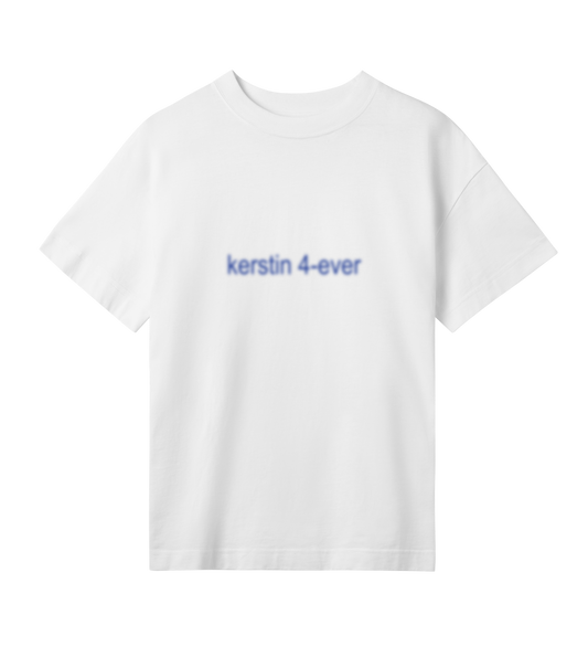08. Kerstin 4-ever (blur) -  Womans Oversized Tee